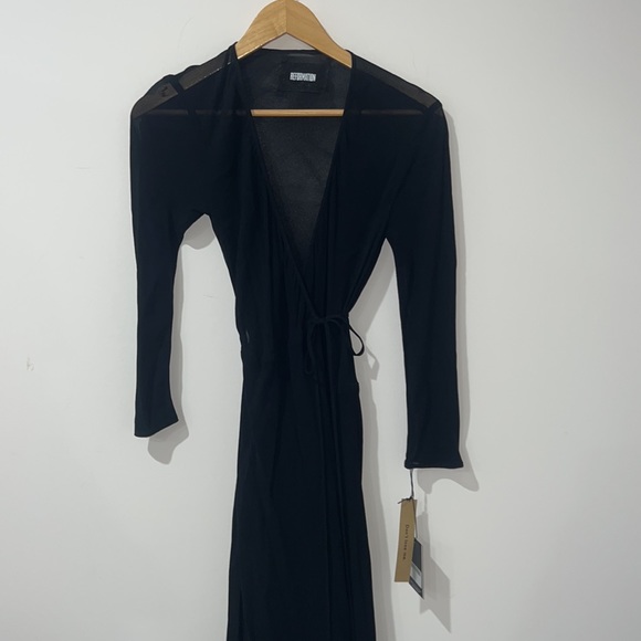 NEW • Reformation • Tessa Long Sleeve MIDI Wrap Dress Black XS Womens - Picture 4 of 5